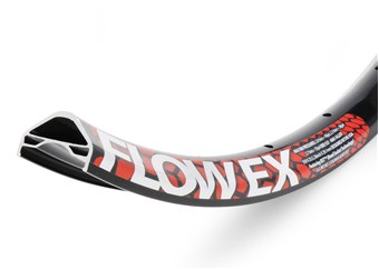 ����� ������� Stan\'s NoTubes 26\" ZTR Flow EX Black Rim 32H
