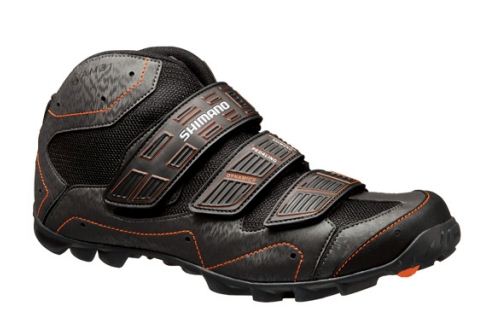 ���� ����� ����� Shimano am31